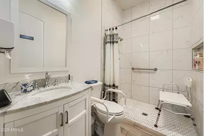 10000 W Adult Care Home Avenue, Peoria, AZ 85383 - Photo 17