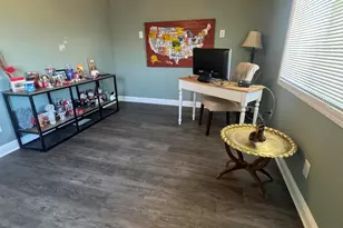 10201 N 99th Ave, Peoria, AZ 85345 - Photo 13