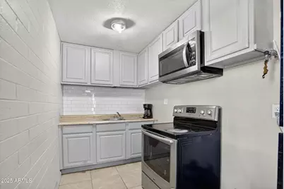 624 E Roosevelt Avenue, Buckeye, AZ 85326 - Photo 21