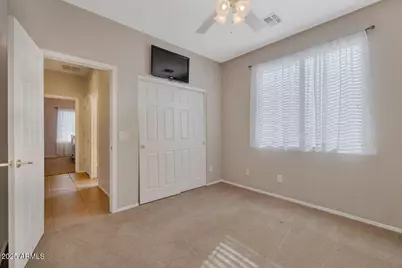 8762 W Myrtle Avenue, Glendale, AZ 85305 - Photo 7