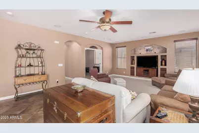 2306 W Long Shadow Trail, Phoenix, AZ 85085 - Photo 19