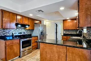 5534 E Madalein Dr, Hereford, AZ 85615 - Photo 7