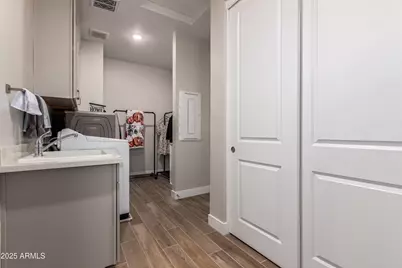 21164 W Minnezona Avenue, Buckeye, AZ 85396 - Photo 31