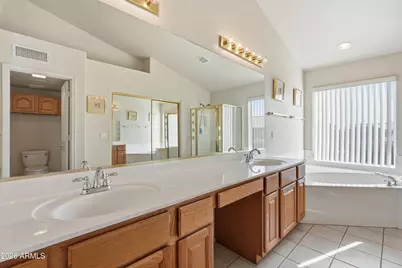 7349 W Willow Avenue, Peoria, AZ 85381 - Photo 9