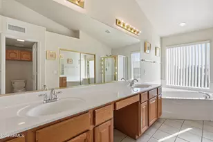 7349 W Willow Ave, Peoria, AZ 85381 - Photo 9