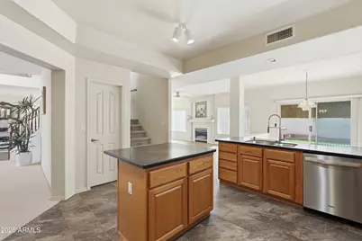 7349 W Willow Avenue, Peoria, AZ 85381 - Photo 29