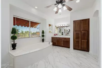 7281 W Cielo Grande Avenue, Peoria, AZ 85383 - Photo 23