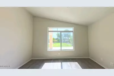 10917 W Almeria Road, Avondale, AZ 85392 - Photo 7