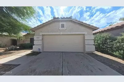 10917 W Almeria Road, Avondale, AZ 85392 - Photo 1