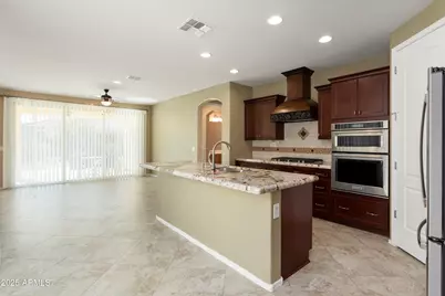 26735 W Oraibi Drive, Buckeye, AZ 85396 - Photo 5