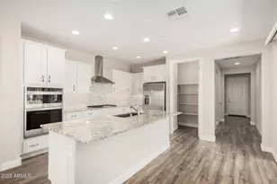 19239 N 270th Ave, Buckeye, AZ 85396 - Photo 11