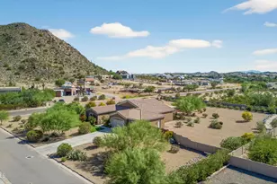 1913 W Laurie Ln, San Tan Valley, AZ 85144 - Photo 5