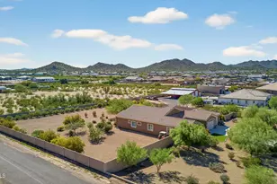 1913 W Laurie Ln, San Tan Valley, AZ 85144 - Photo 11