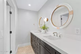 3842 E San Miguel Ave, Paradise Valley, AZ 85253 - Photo 33