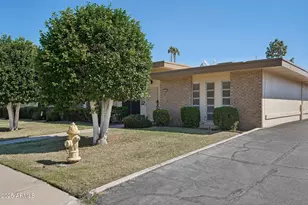 13233 N 99th Dr, Sun City, AZ 85351 - Photo 9