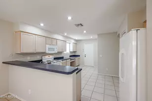 6921 W Juniper Ave, Peoria, AZ 85382 - Photo 9