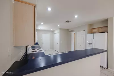 6921 W Juniper Avenue, Peoria, AZ 85382 - Photo 11