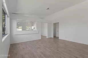 2926 W Potter Dr, Phoenix, AZ 85027 - Photo 19