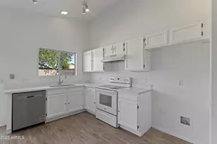 2926 W Potter Dr, Phoenix, AZ 85027 - Photo 23