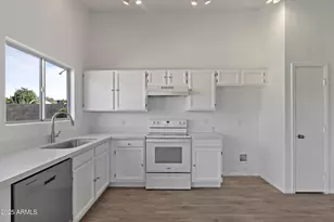 2926 W Potter Dr, Phoenix, AZ 85027 - Photo 5