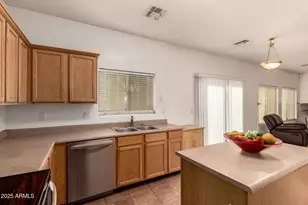 1402 S 118th Dr, Avondale, AZ 85323 - Photo 9