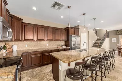 38058 W Vera Cruz Drive, Maricopa, AZ 85138 - Photo 9