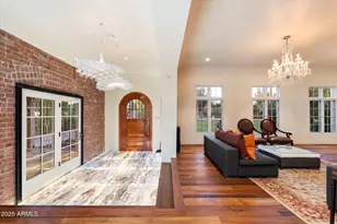 341 E Monte Vista Rd, Phoenix, AZ 85004 - Photo 3