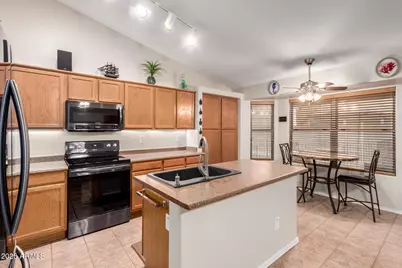 225 E Sheffield Court, Gilbert, AZ 85296 - Photo 15