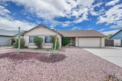 8727 W Townley Avenue, Peoria, AZ 85345 - Photo 1