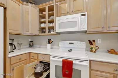 13126 W Junipero Drive, Sun City West, AZ 85375 - Photo 17