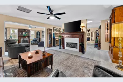 18835 N Mayan Drive, Sun City, AZ 85373 - Photo 11