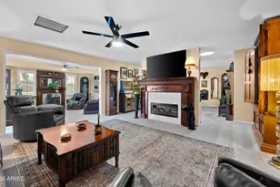 18835 N Mayan Dr, Sun City, AZ 85373 - Photo 11