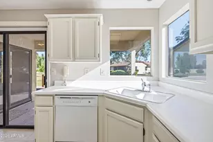 19611 N Trail Ridge Dr, Sun City West, AZ 85375 - Photo 17