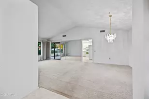 19611 N Trail Ridge Dr, Sun City West, AZ 85375 - Photo 7