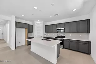 25275 N 165th Ln, Surprise, AZ 85387 - Photo 7