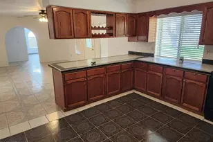 802 N Alzora Way, Tolleson, AZ 85353 - Photo 11