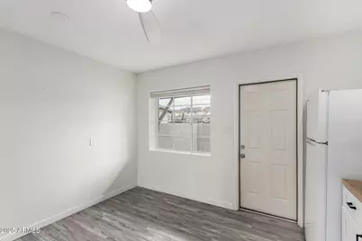 4325 N 26th Street #8, Phoenix, AZ 85016 - Photo 7