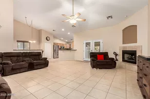 1939 E Primrose Path, Phoenix, AZ 85086 - Photo 9