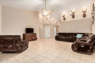 1939 E Primrose Path, Phoenix, AZ 85086 - Photo 11