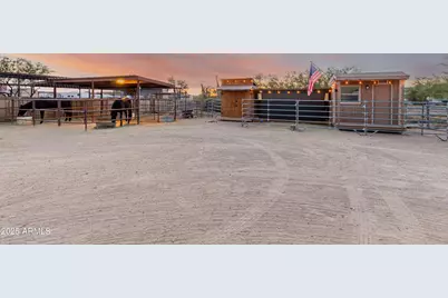 1939 E Primrose Path, Phoenix, AZ 85086 - Photo 3