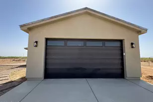 47530 W Ray St, Aguila, AZ 85320 - Photo 3