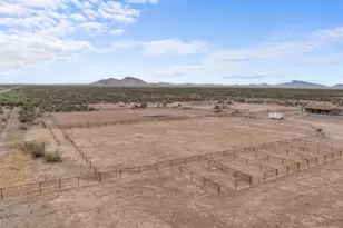 47530 W Ray St, Aguila, AZ 85320 - Photo 39