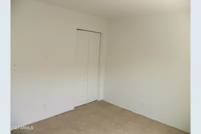 1002 N 27th Place, Phoenix, AZ 85008 - Photo 13