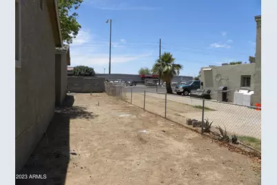 1002 N 27th Place, Phoenix, AZ 85008 - Photo 27