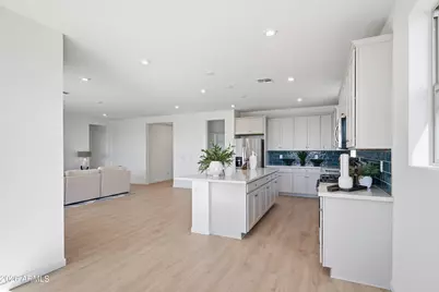 23949 W Carver Drive, Buckeye, AZ 85326 - Photo 9