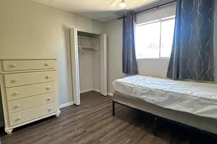 3819 W Golden Ln, Phoenix, AZ 85051 - Photo 13