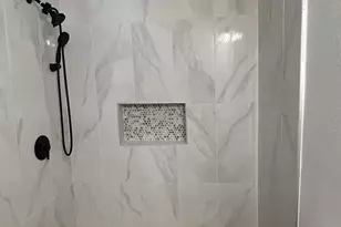 8131 N 107th Ave, Peoria, AZ 85345 - Photo 15