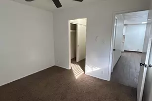 8131 N 107th Ave, Peoria, AZ 85345 - Photo 21