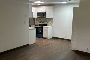 8131 N 107th Ave, Peoria, AZ 85345 - Photo 7