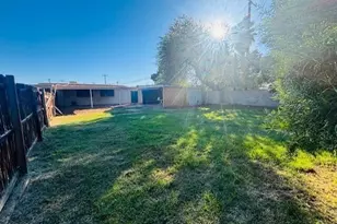 1910 North 25th Pl, Phoenix, AZ 85008 - Photo 15